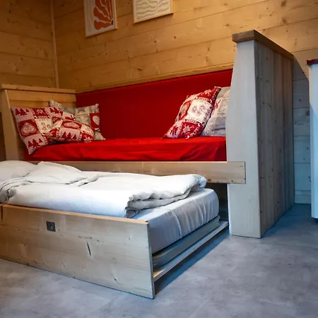 Angolo Del Bosco Διαμέρισμα