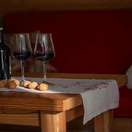 Angolo Del Bosco Διαμέρισμα