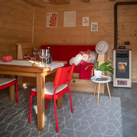 Angolo Del Bosco Διαμέρισμα *